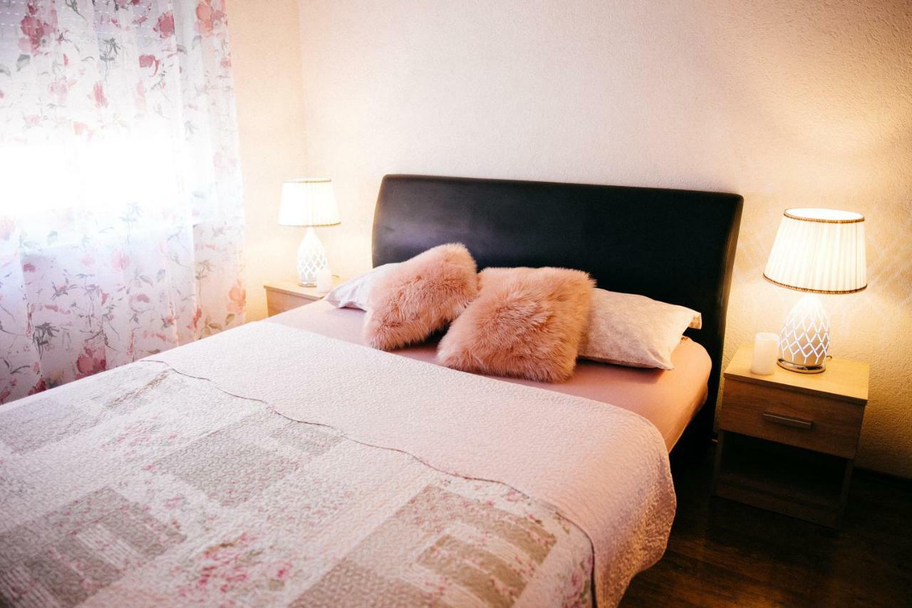 Lux Apartment I プリイェドル エクステリア 写真